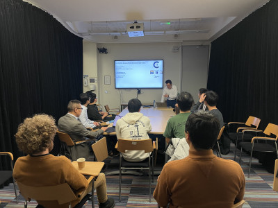 Prof Guo is delivering the talk.
